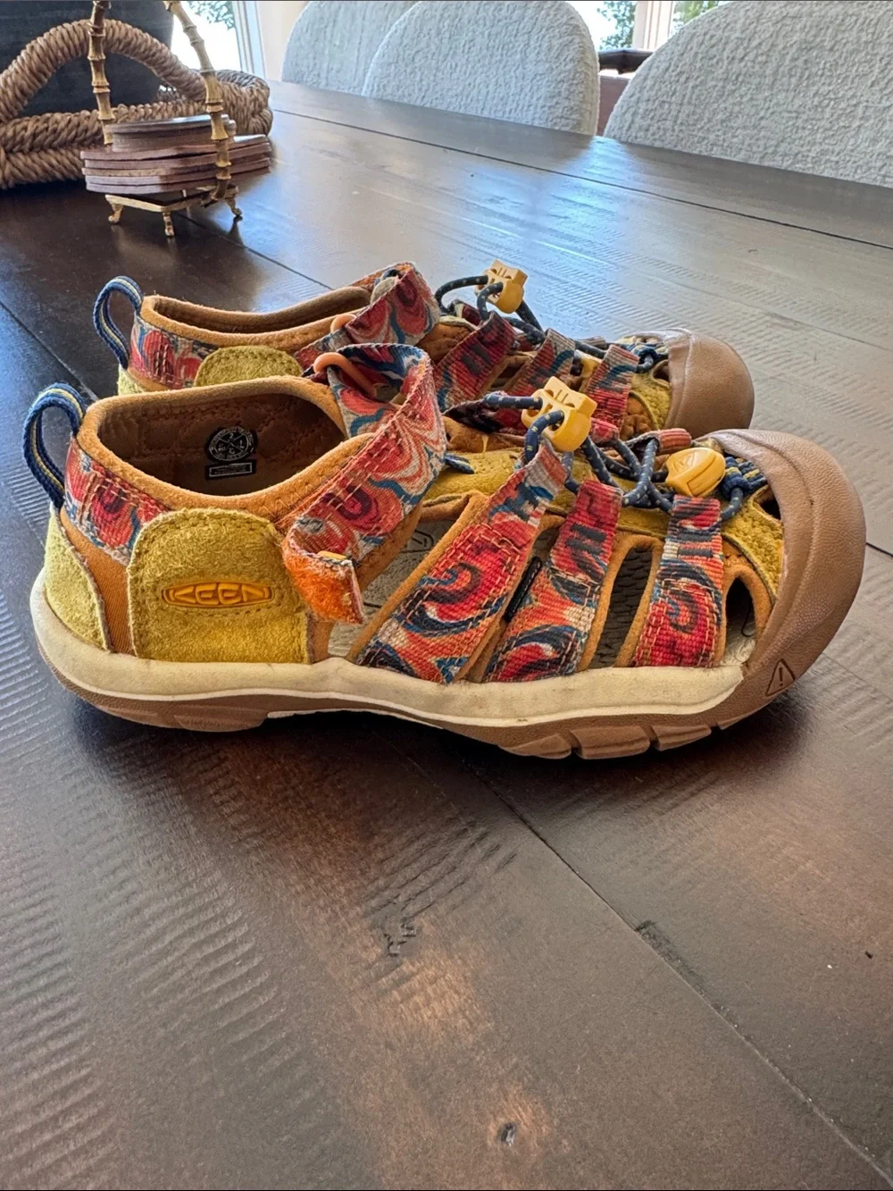 Keen Kids Multicolor Strappy Sandal with Yellow Accents Sz 2